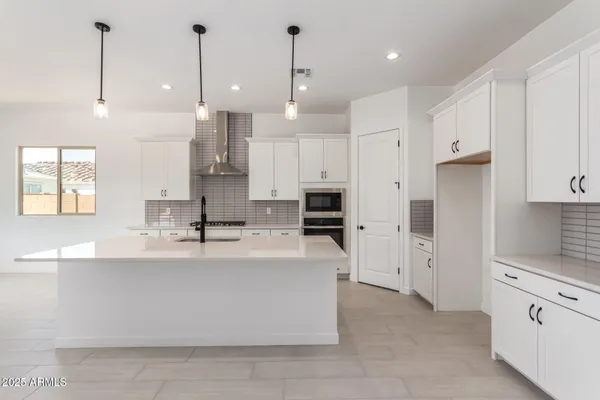 Property Slideshow image 2 of 47 | 24116 n 172nd ave, Surprise, AZ, 85387