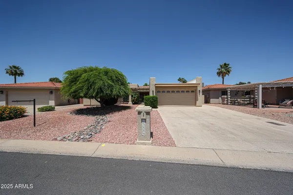 Property Slideshow image 3 of 57 | 25809 s hollygreen dr, Sun Lakes, AZ, 85248