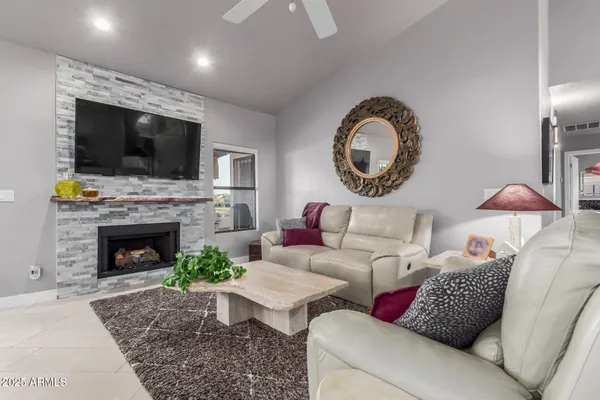 Property Slideshow image 3 of 48 | 8061 e lavender dr, Gold Canyon, AZ, 85118