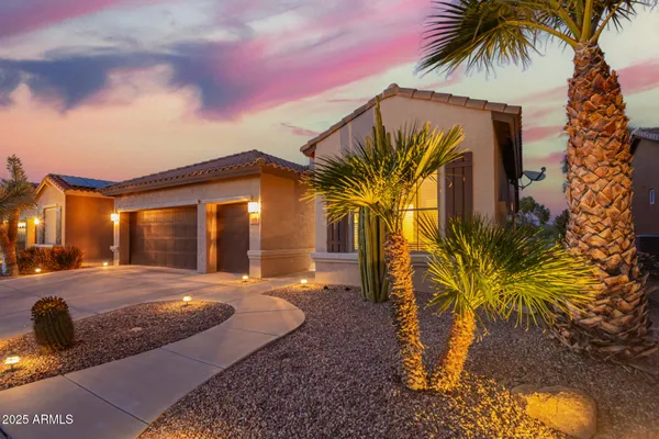 Property Slideshow image 2 of 48 | 5338 w buckskin dr, Eloy, AZ, 85131