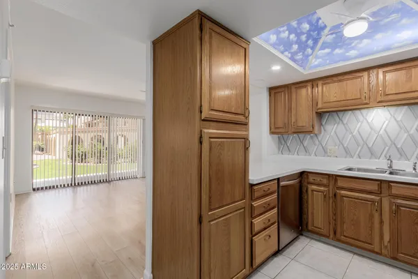 Property Slideshow image 2 of 41 | 10330 w thunderbird blvd c109, Sun City, AZ, 85351