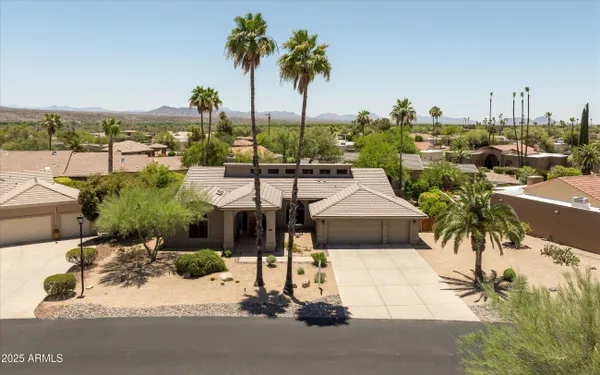 Property Slideshow image 3 of 42 | 25821 n bolero bnd, Rio Verde, AZ, 85263