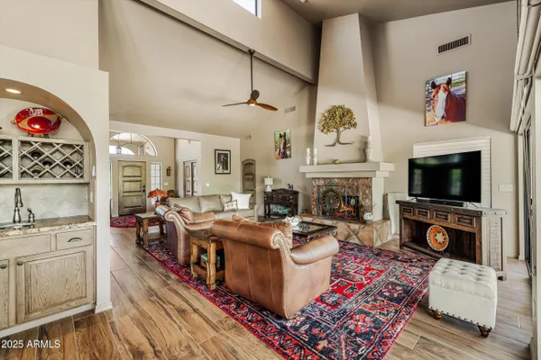 Property Slideshow image 2 of 42 | 25821 n bolero bnd, Rio Verde, AZ, 85263
