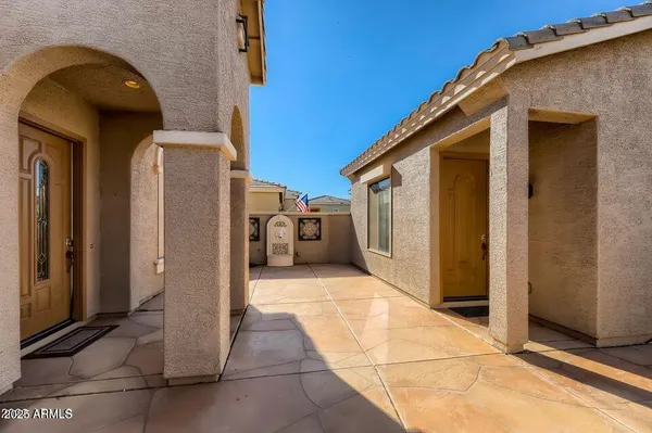 Property Slideshow image 3 of 34 | 42625 w sandpiper dr, Maricopa, AZ, 85138