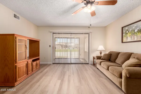 Property Slideshow image 3 of 48 | 1021 s greenfield rd 1194, Mesa, AZ, 85206