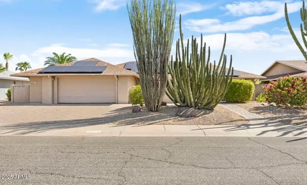 Property Slideshow image 3 of 41 | 13130 w seville dr, Sun City West, AZ, 85375