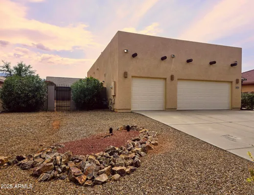 Property Slideshow image 2 of 28 | 2678 knollridge dr, Sierra Vista, AZ, 85650