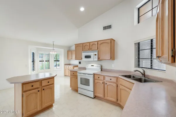 Property Slideshow image 2 of 39 | 3815 n 151st ave, Goodyear, AZ, 85395