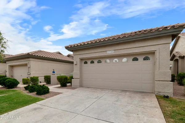 Property Slideshow image 3 of 52 | 23745 s vacation way, Sun Lakes, AZ, 85248