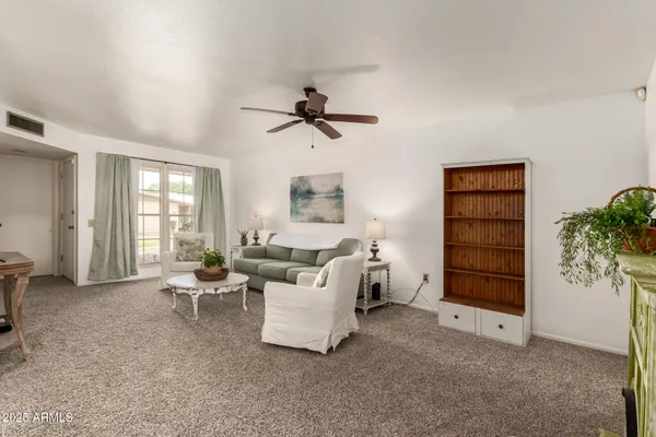 Property Slideshow image 2 of 22 | 17639 n 99th dr, Sun City, AZ, 85373