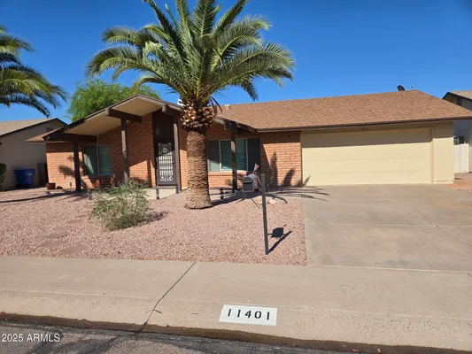 Property Slideshow image 2 of 37 | 11401 s shoshoni dr, Phoenix, AZ, 85044