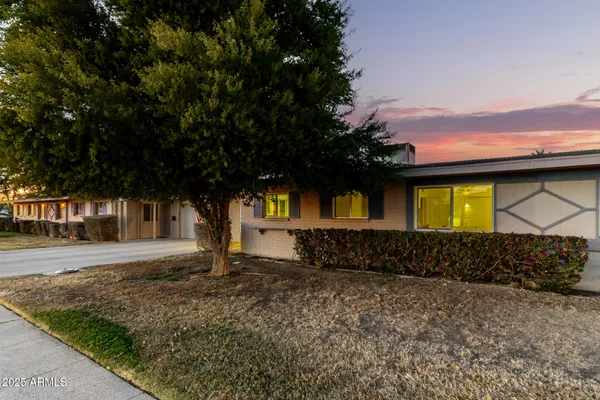 Property Slideshow image 2 of 35 | 11024 w peoria ave, Sun City, AZ, 85351