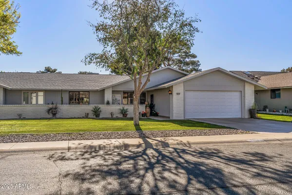 Property Slideshow image 3 of 56 | 12719 w shadow hills dr, Sun City West, AZ, 85375