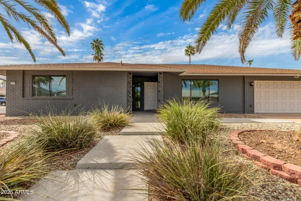 Property Slideshow image 2 of 27 | 12434 w galaxy dr, Sun City West, AZ, 85375