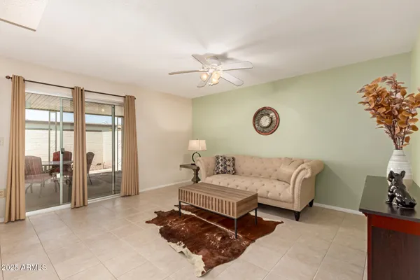 Property Slideshow image 3 of 26 | 17058 n 106th ave, Sun City, AZ, 85373