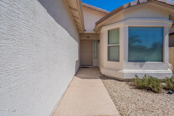 Property Slideshow image 3 of 46 | 3004 e firestone dr, Chandler, AZ, 85249