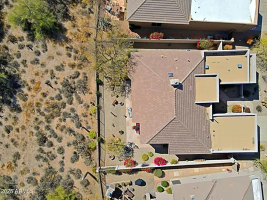 Property Slideshow image 3 of 108 | 7019 e thirsty cactus ln, Scottsdale, AZ, 85266