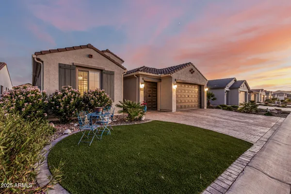 Property Slideshow image 3 of 67 | 5657 w posse dr, Eloy, AZ, 85131