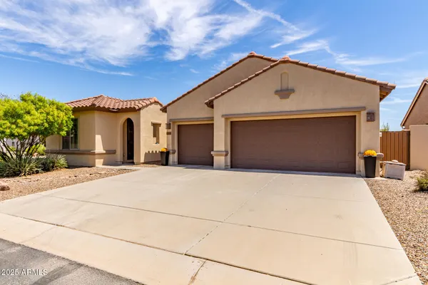 Property Slideshow image 3 of 57 | 5171 n blythe ct, Eloy, AZ, 85131