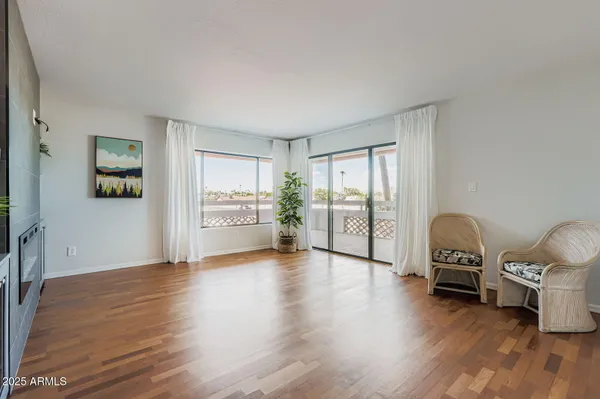 Property Slideshow image 3 of 19 | 17404 n 99th ave 237, Sun City, AZ, 85373