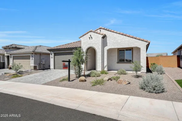 Property Slideshow image 2 of 34 | 18885 n 266th ave, Buckeye, AZ, 85396