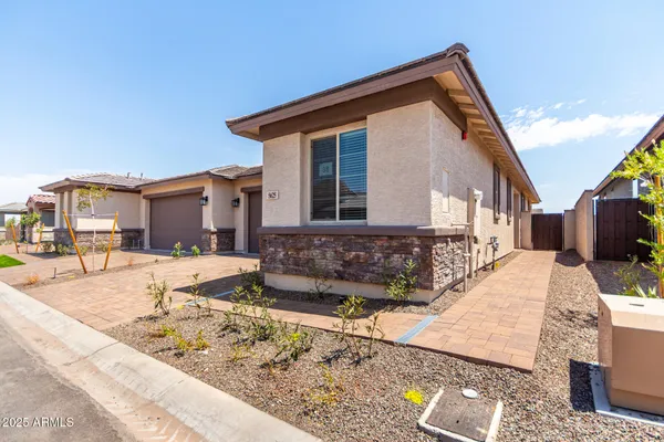 Property Slideshow image 3 of 27 | 5625 n 205th ln, Buckeye, AZ, 85396