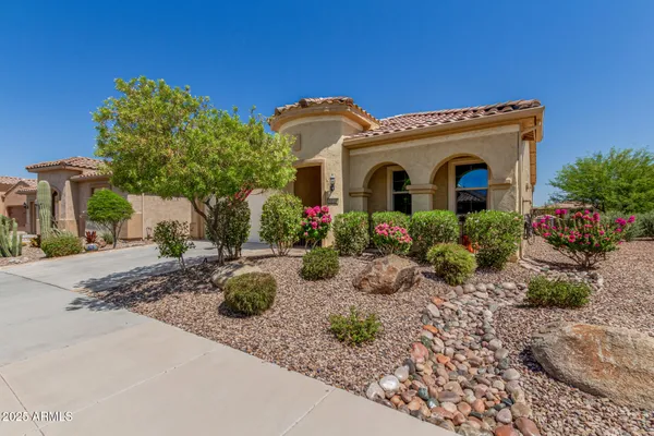 Property Slideshow image 2 of 43 | 6016 w bushwood way, Florence, AZ, 85132