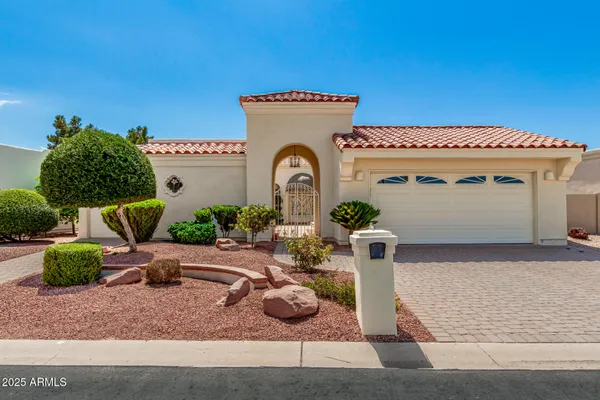 Property Slideshow image 2 of 56 | 25220 s cloverland dr, Sun Lakes, AZ, 85248