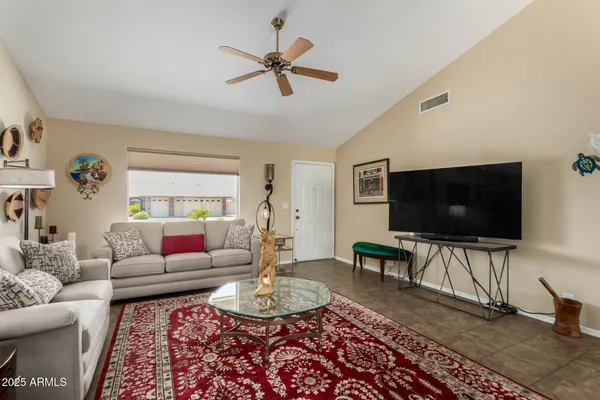 Property Slideshow image 3 of 20 | 10964 e keats ave, Mesa, AZ, 85209