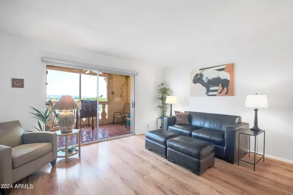 Property Slideshow image 3 of 48 | 7940 e camelback rd unit 506, Scottsdale, AZ, 85251