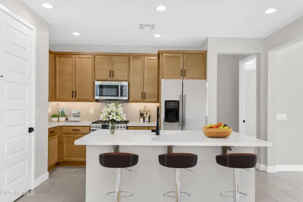 Property Slideshow image 3 of 41 | 18108 w hiddenview dr, Goodyear, AZ, 85338