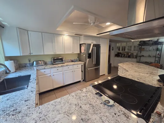 Property Slideshow image 2 of 33 | 26627 s drifter dr, Sun Lakes, AZ, 85248