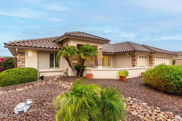 Property Slideshow image 2 of 33 | 2840 s alderwood cir, Mesa, AZ, 85212