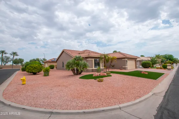 Property Slideshow image 2 of 24 | 16242 w vale dr, Goodyear, AZ, 85395