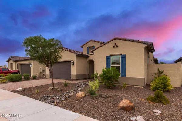 Property Slideshow image 3 of 46 | 15843 s 177th ave, Goodyear, AZ, 85338