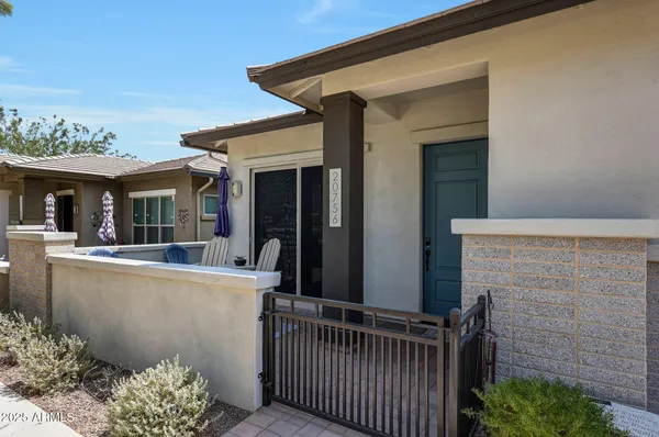 Property Slideshow image 2 of 19 | 20756 w medlock dr, Buckeye, AZ, 85396