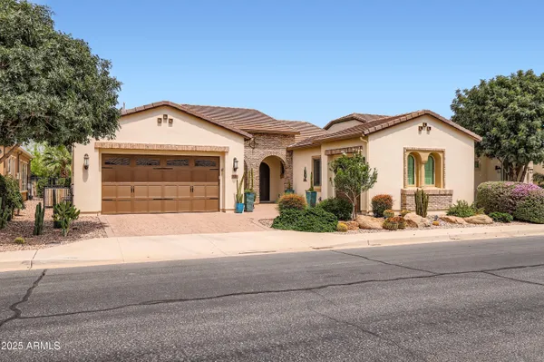 Property Slideshow image 2 of 33 | 198 e orange blossom path, San Tan Valley, AZ, 85140