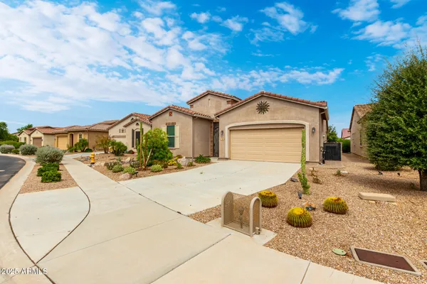Property Slideshow image 3 of 45 | 354 n marcos ct, Casa Grande, AZ, 85194