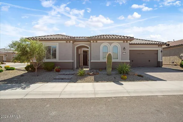 Property Slideshow image 3 of 53 | 19039 n 264th ave, Buckeye, AZ, 85396