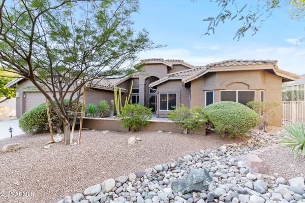 Property Slideshow image 2 of 34 | 8738 e bursage dr, Gold Canyon, AZ, 85118