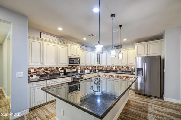 Property Slideshow image 3 of 62 | 16561 s 179th ln, Goodyear, AZ, 85338