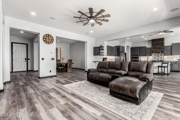 Property Slideshow image 2 of 72 | 8197 w merriweather way, Florence, AZ, 85132