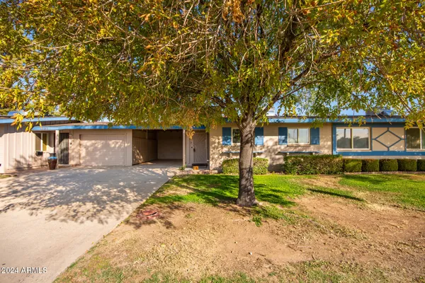 Property Slideshow image 2 of 27 | 10908 w peoria ave, Sun City, AZ, 85351