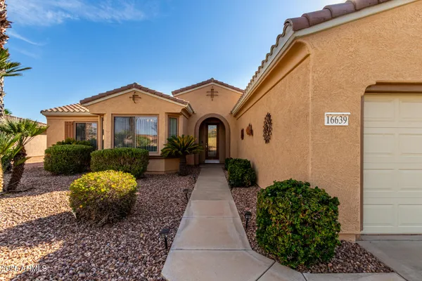 Property Slideshow image 3 of 40 | 16639 w bajada trl, Surprise, AZ, 85387