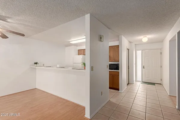 Property Slideshow image 2 of 37 | 1021 s greenfield rd 1080, Mesa, AZ, 85206
