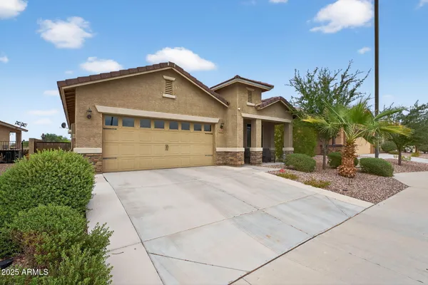 Property Slideshow image 2 of 29 | 514 s 224th dr, Buckeye, AZ, 85326