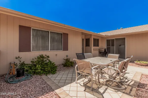 Property Slideshow image 2 of 28 | 9705 w oak ridge dr, Sun City, AZ, 85351