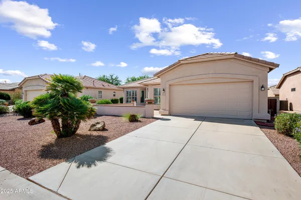 Property Slideshow image 3 of 31 | 3127 e palm beach dr, Chandler, AZ, 85249