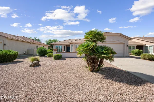 Property Slideshow image 2 of 31 | 3127 e palm beach dr, Chandler, AZ, 85249