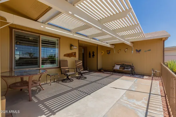 Property Slideshow image 3 of 37 | 16849 n meadow park dr, Sun City, AZ, 85351
